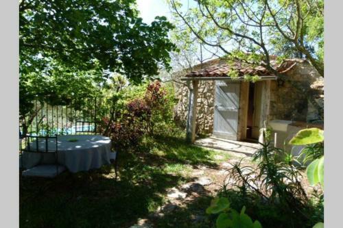 Villa Petite Maison En Pierre