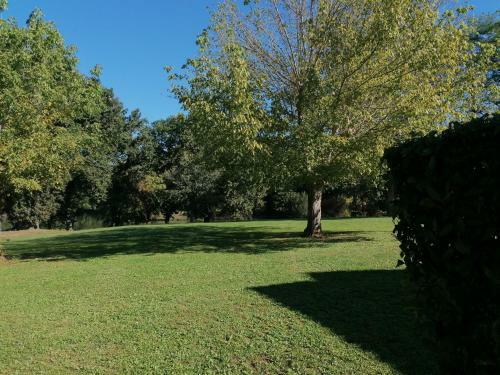 Apartamento R�sidence Du Lac-monflanquin Appartement Piscine Chauff�e