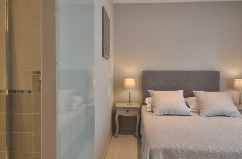 Hostal A L'or�e Des Vignes