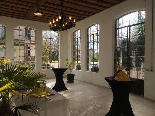 Bed & Breakfast Ch�teau De Montabert