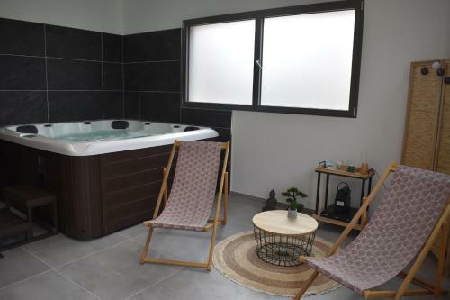 Bed & Breakfast Ch�teau De Montabert