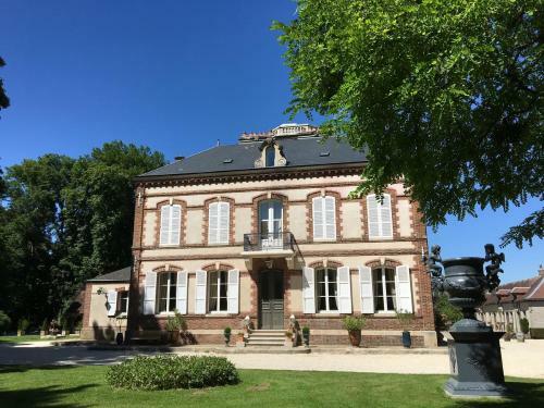 Bed & Breakfast Ch�teau De Montabert