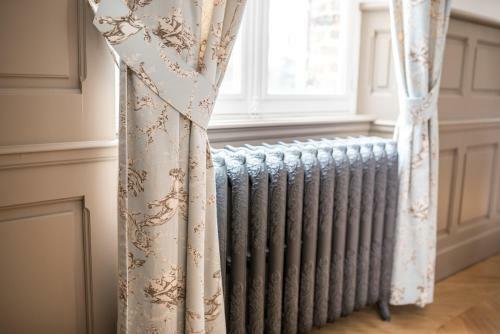 Bed & Breakfast Ch�teau De Montabert