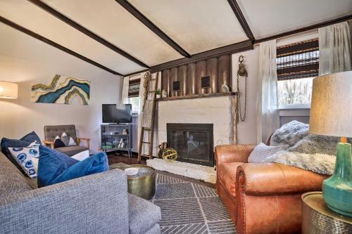 Calming Shenandoah Valley Cabin With Hot Tub!