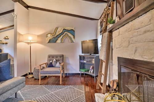 Calming Shenandoah Valley Cabin With Hot Tub!