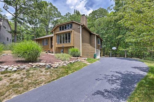 Resort Home With Game Room And Luxury Backyard!