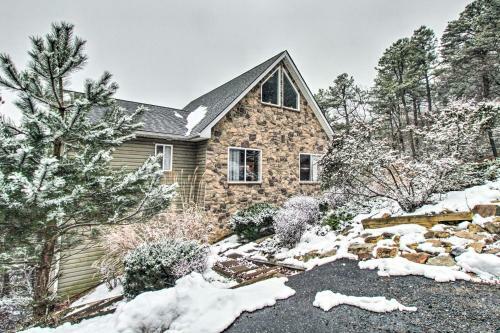 Peaceful House With Hot Tub And Ski Slope Views!