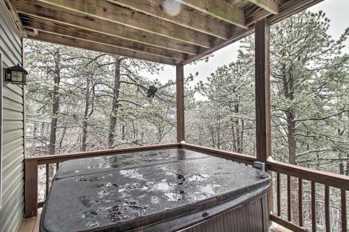 Peaceful House With Hot Tub And Ski Slope Views!