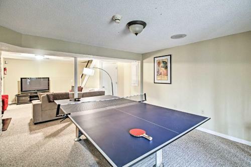 Spacious Home With Deck At Massanutten Resort!