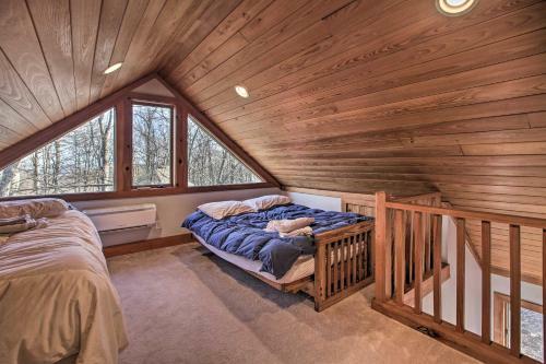Upscale Wintergreen Resort Home With Golf Course View