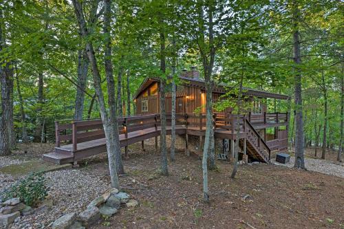 Woodhaven Cabin Adventure, Relax, Renew
