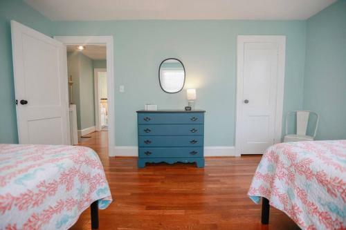 Villa Coastal Getaway At Ocean View Beach