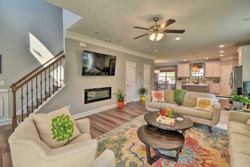 Vivid Home With Porch Walk To Ocean View Beach