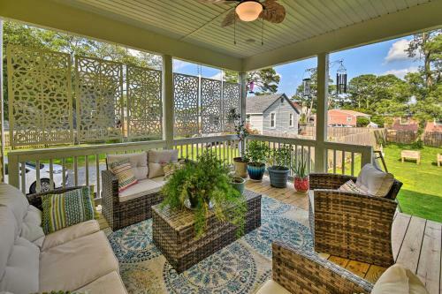 Vivid Home With Porch Walk To Ocean View Beach