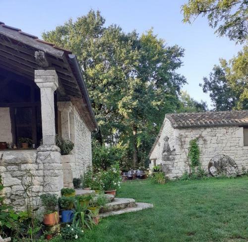 Bed & Breakfast Ferme De Laspeyri�res