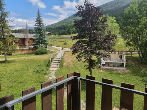 Apartamento Studio 4 � 5 Personnes Saint Jean Montclar