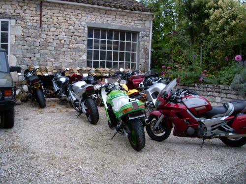 Hostal Chambres D'hotes A Lamourio