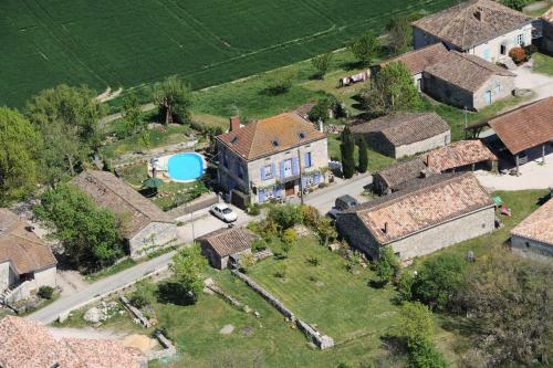 Hostal Chambres D'hotes A Lamourio