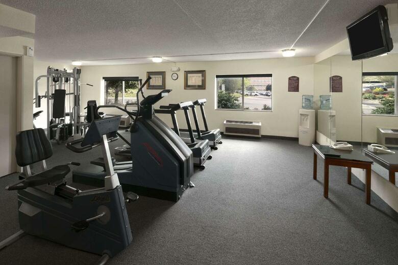 Hotel Days Inn & Suites Omaha