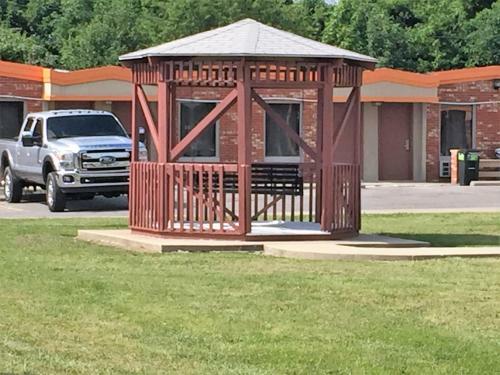 Motel Hickory House Inn