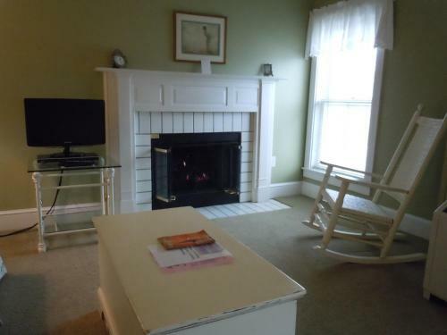 Bed & Breakfast Harbor House Inn