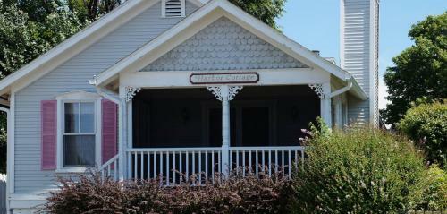 Bed & Breakfast Harbor House Inn