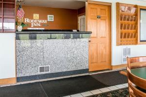 Hotel Rodeway Inn Grand Haven