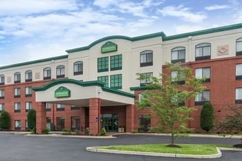 Hotel Wingate By Wyndham St. Charles