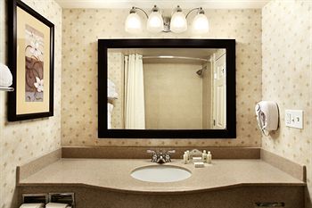 Hotel Wingate By Wyndham St. Charles