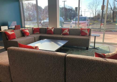 Avid Hotels - Salem, An Ihg Hotel
