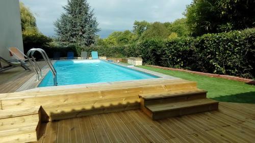 Chalet Du Lac Piscine � 5 Minutes de Disney Tgv Rer