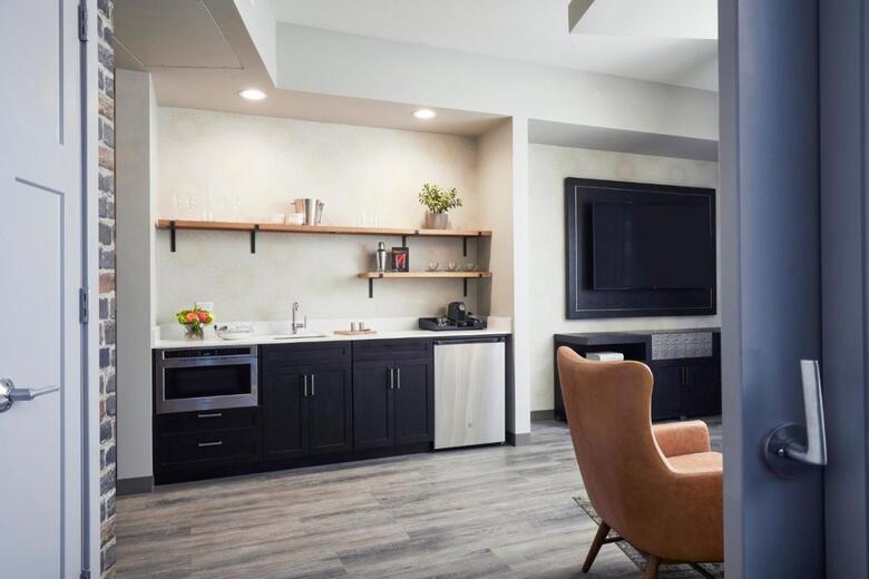 Archer Hotel Tysons