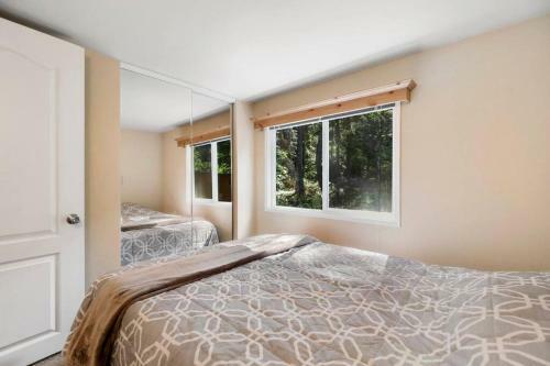 New Tiny Home Steps Away From Mt. Rainier