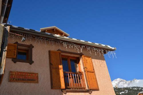 Hotel H�tel Alpis Cottia