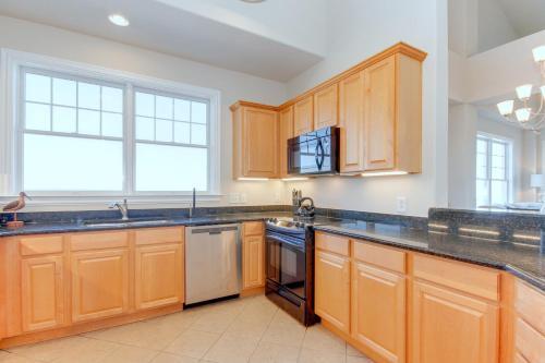 The Sandbridge Dunes - Atlantic View Penthouse 415