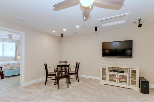 The Sandbridge Dunes - Atlantic View Penthouse 415