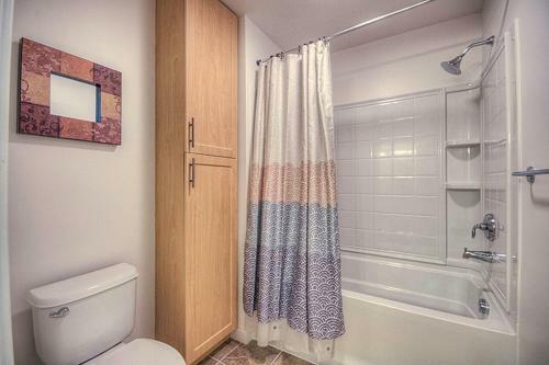 The Sanctuary - Amazing Ocean 302b
