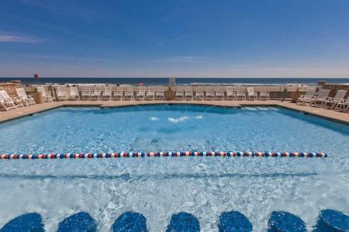 The Sanctuary - Amazing Ocean 302b