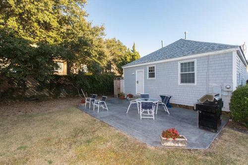 Kloeppel Cottage Home