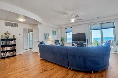 The Sanctuary - Delfino Bella 306a