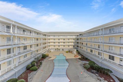 The Sandbridge Dunes - Seabiscuit 306