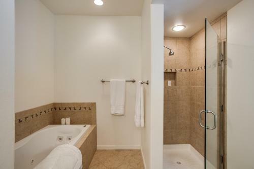 Apartamento Chelan Resort Waterfront Townhouse
