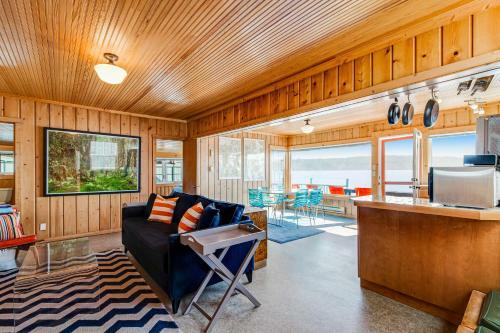 Sunrise Beach House