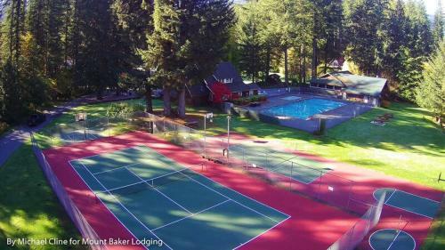 69sl - Upscale - Hot Tub - Wi-fi - Bbq - Sleeps 8 Cabin