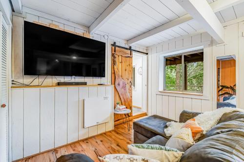 Lake Minterwood Lodge