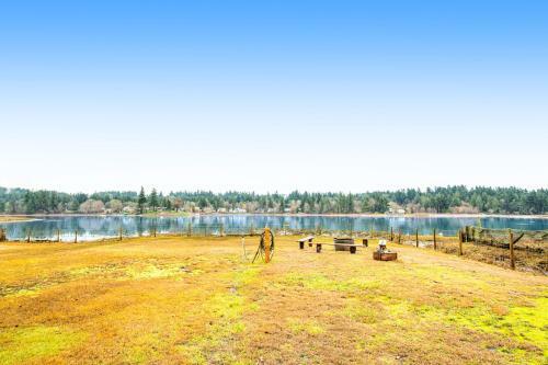 Low Tide Lagoon