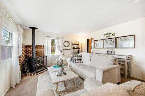 Bella Bella Beach Cottage