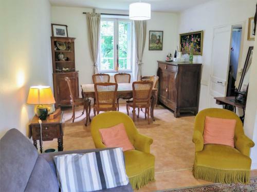 Holiday Home La Montjoie