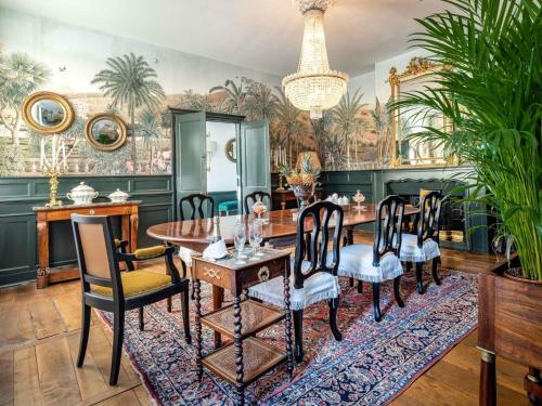 Villa Ch�teau Les Estournels