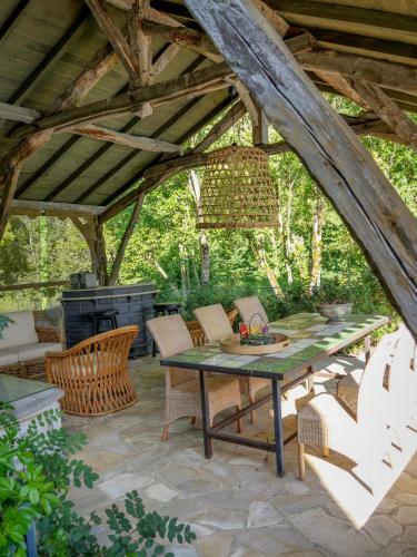 Villa Ch�teau Les Estournels